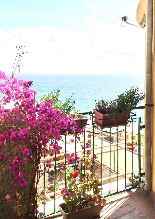 Partenope Levanto Exterior photo